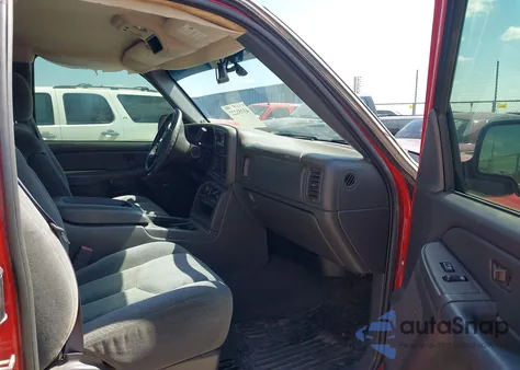 2004 Chevrolet Silverado 1500 Ls z USA, uszkodzony, nr VIN 2GCEC19N341404440